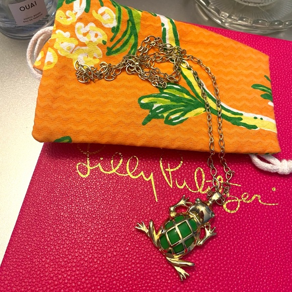 Lilly Pulitzer green frog necklace